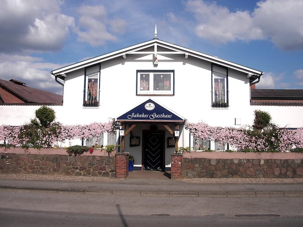 Jahnkes Gasthaus-Pension Garni Todesfelde Exteriör bild