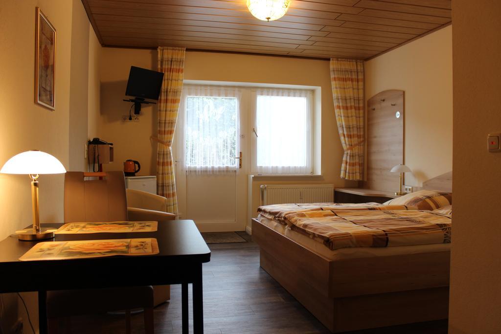 Jahnkes Gasthaus-Pension Garni Todesfelde Exteriör bild