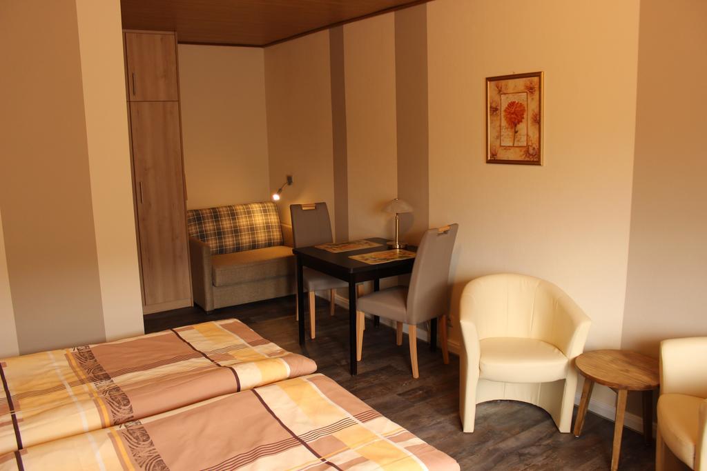 Jahnkes Gasthaus-Pension Garni Todesfelde Exteriör bild